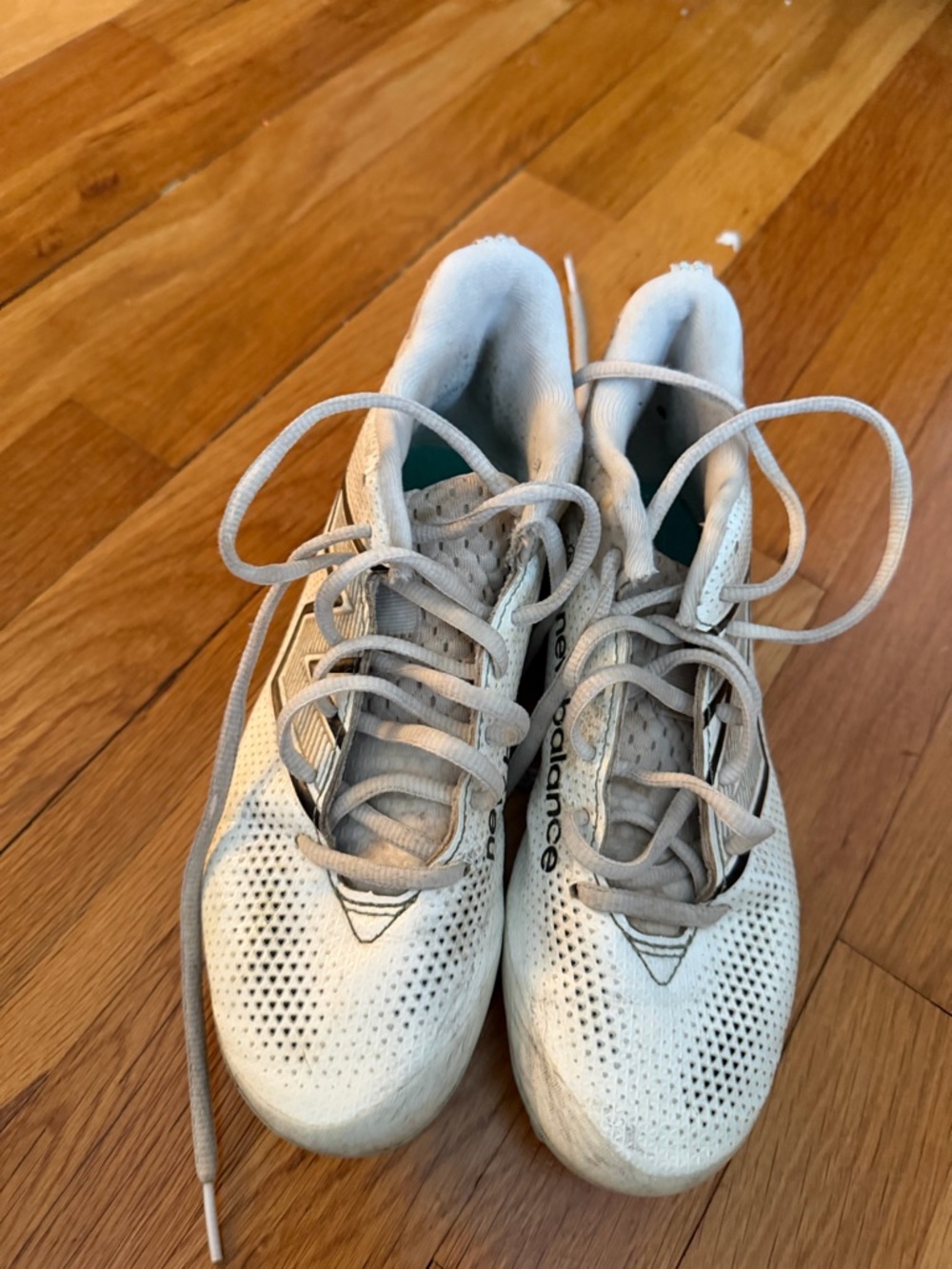 New Balance White Knit Lace-Up Cleats